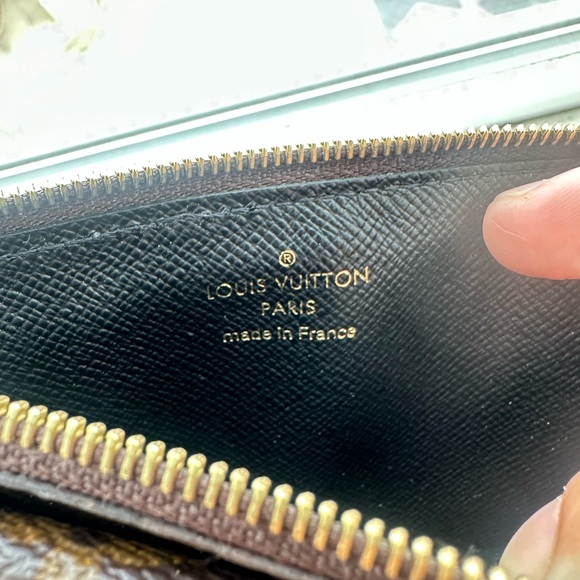 Louis Vuitton Monogram Recto Verso - Picture 6 of 16